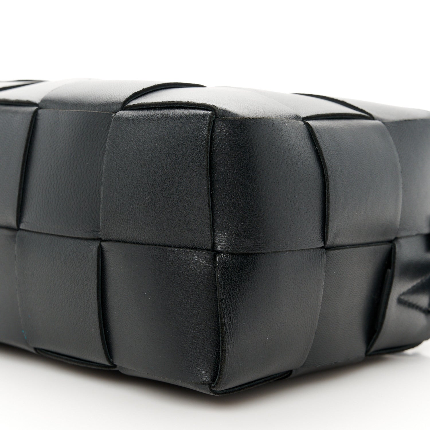 Bottega Veneta Lambskin Maxi Intrecciato Brick Cassette Bag Black 11 of 12