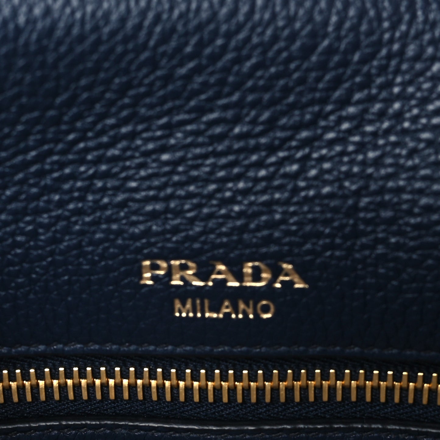 Vitello Daino Crossbody Flap Baltico