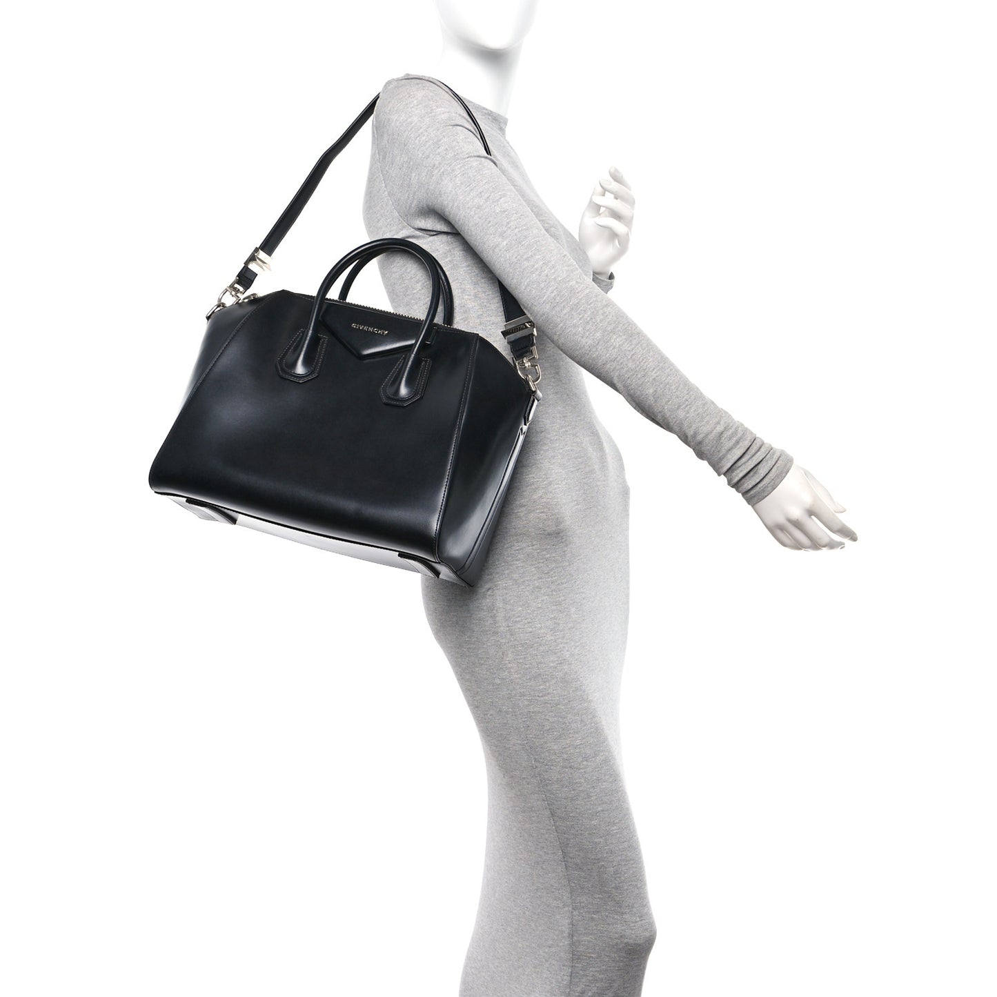 Shiny Lord Calfskin Large Antigona Black