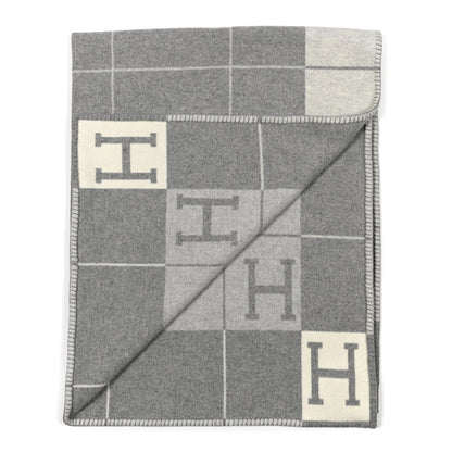 Hermes Wool Cashmere Avalon III Blanket Ecru Gris Clair 2 of 3