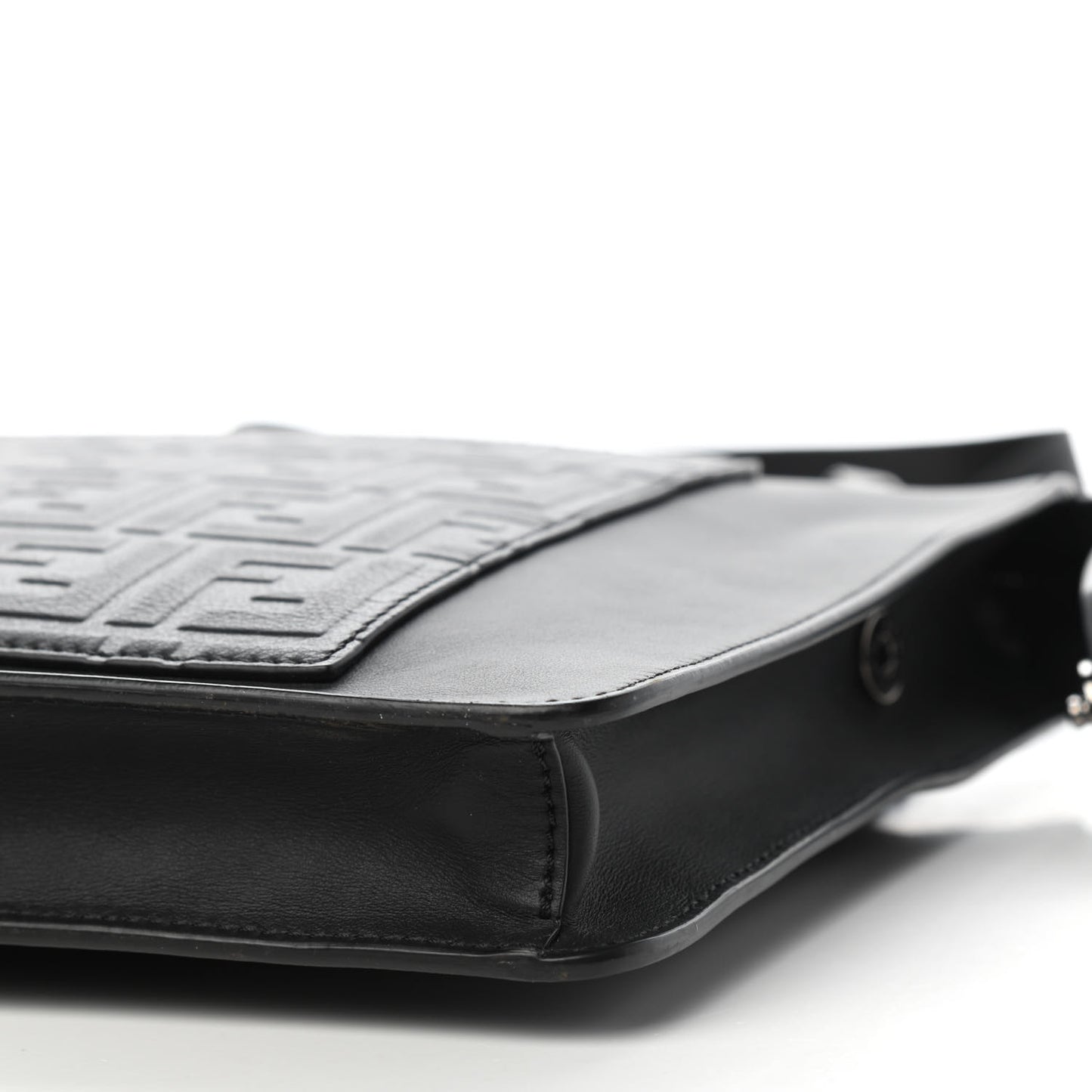 Vitello Century Grace FF Embossed Messenger Black