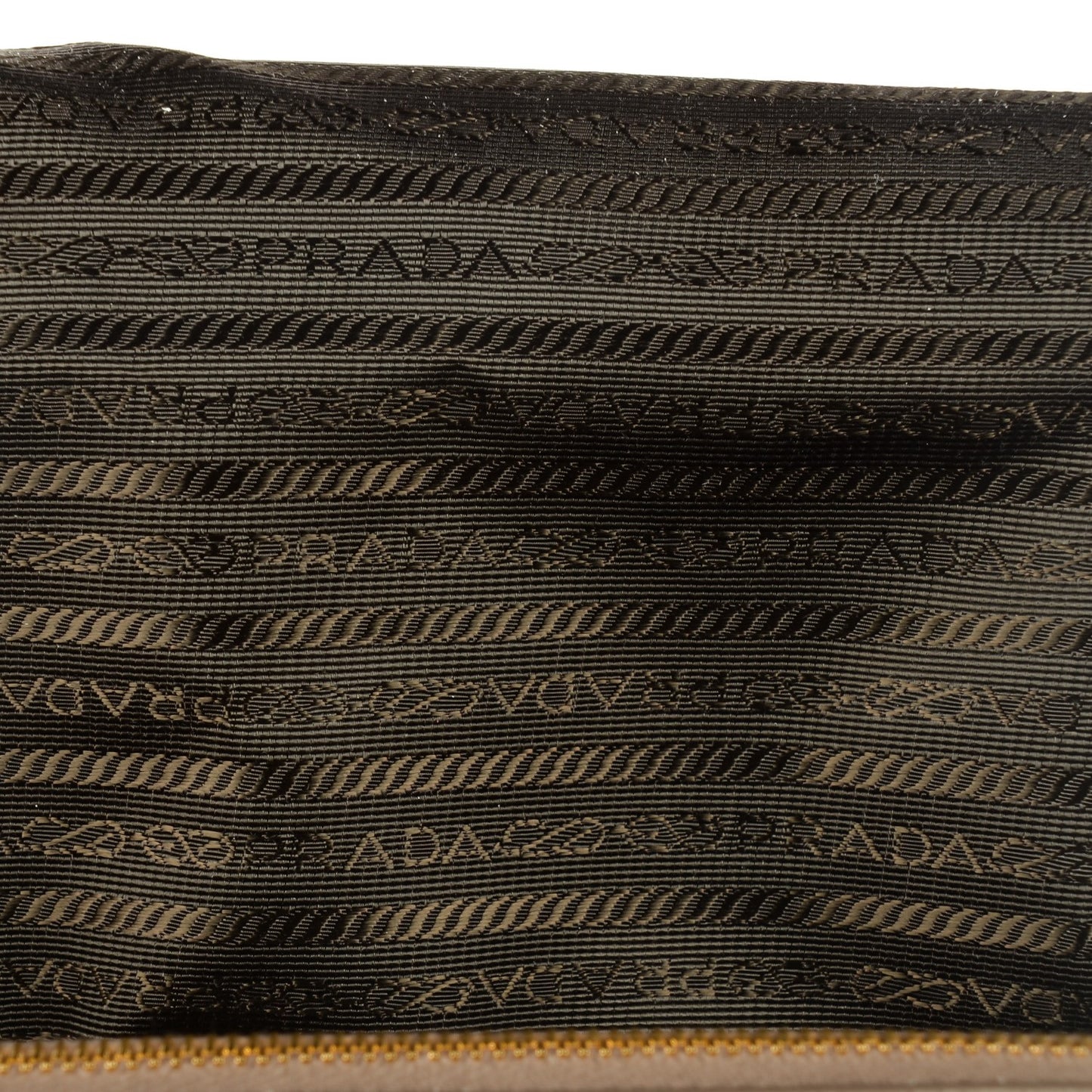 Saffiano Medium Galleria Double Zip Tote Argilla