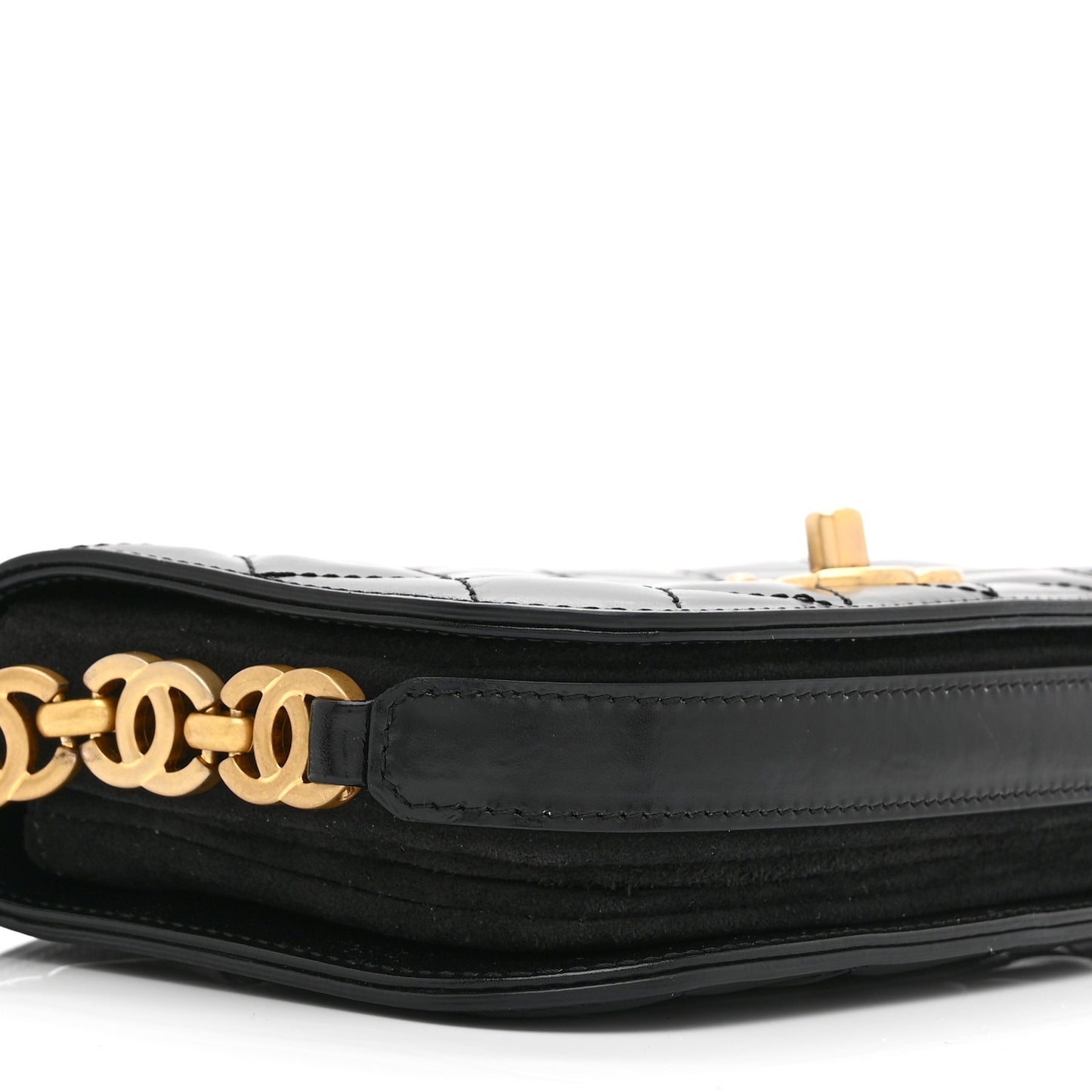 Shiny Calfskin Quilted Suede Goatskin Messenger Black