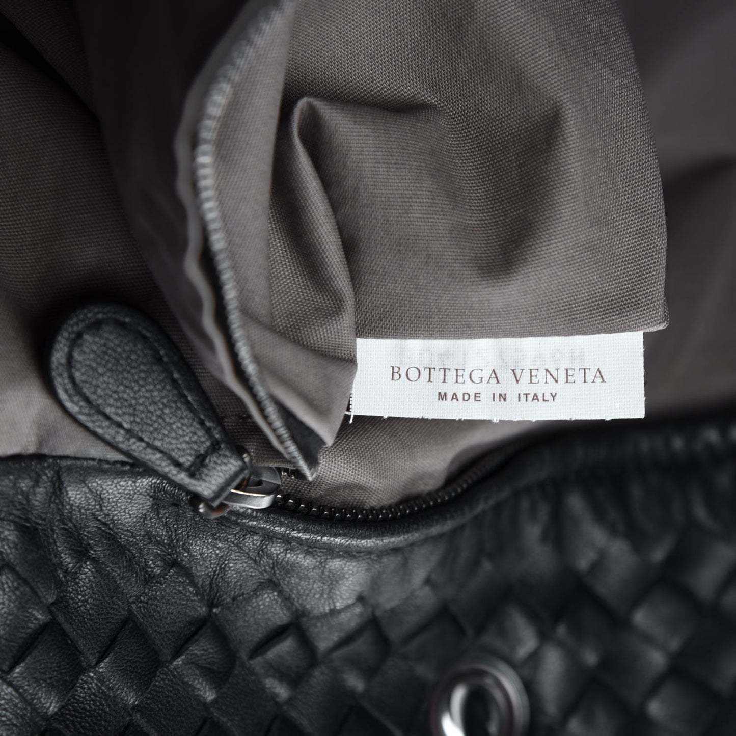 Nappa Intrecciato Large Capri Tote Black