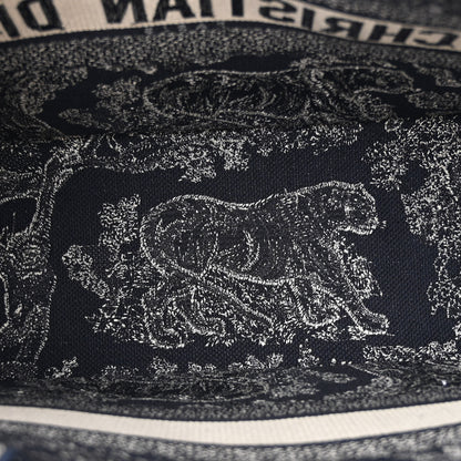Christian Dior Canvas Embroidered Medium Dioriviera Toile De Jouy Reverse Book Tote Blue 5 of 11