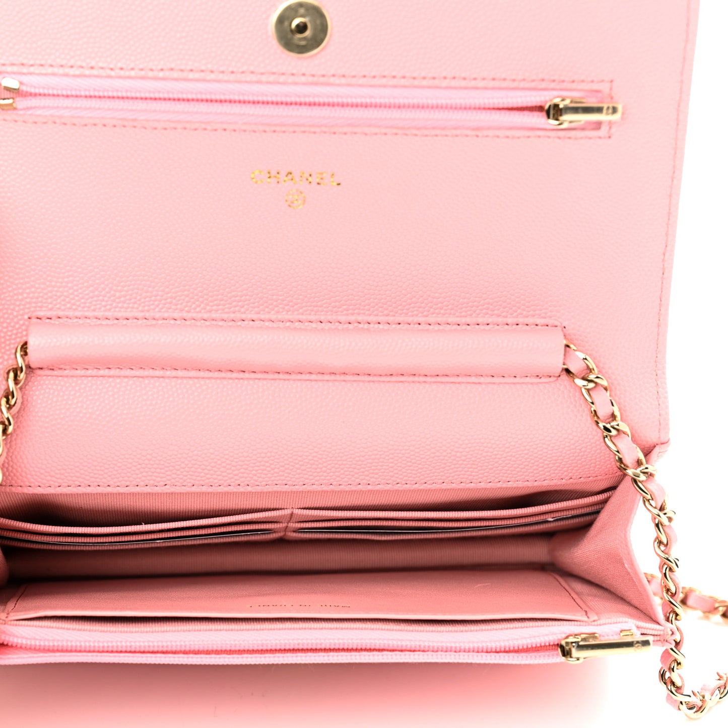 Caviar Quilted Wallet On Chain WOC Pink