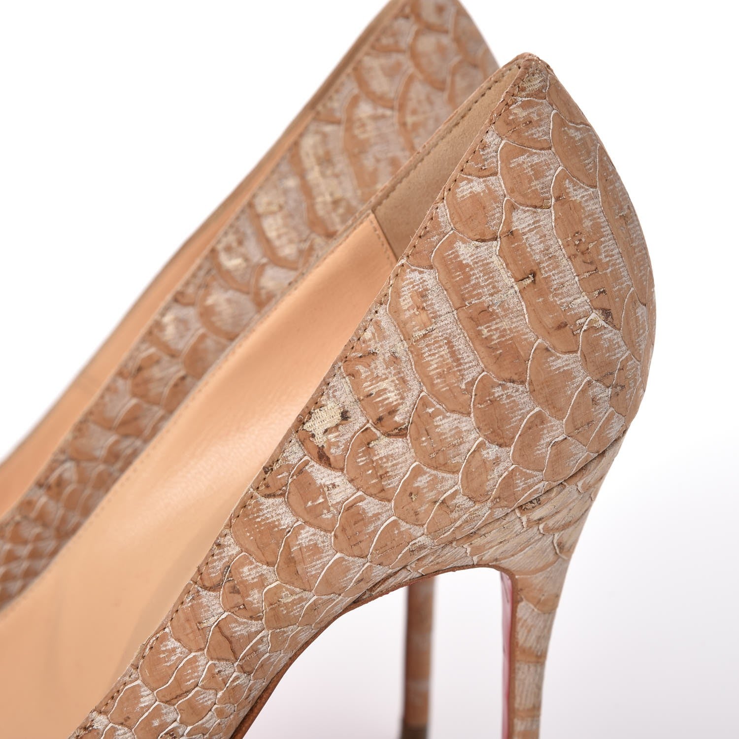 Christian Louboutin Liege Embossed Decollete 554 100 Pumps 39 Beige 7 of 8
