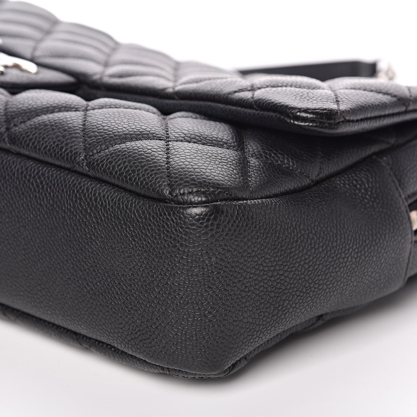 Caviar Quilted Jumbo Easy Flap Black