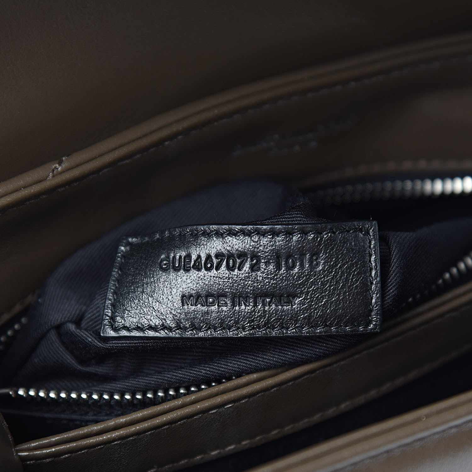 Saint Laurent Calfskin Y Quilted Monogram Toy Loulou Crossbody Bag Faggio 7 of 10