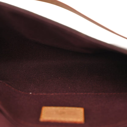 Louis Vuitton Monogram Favorite MM 5 of 19
