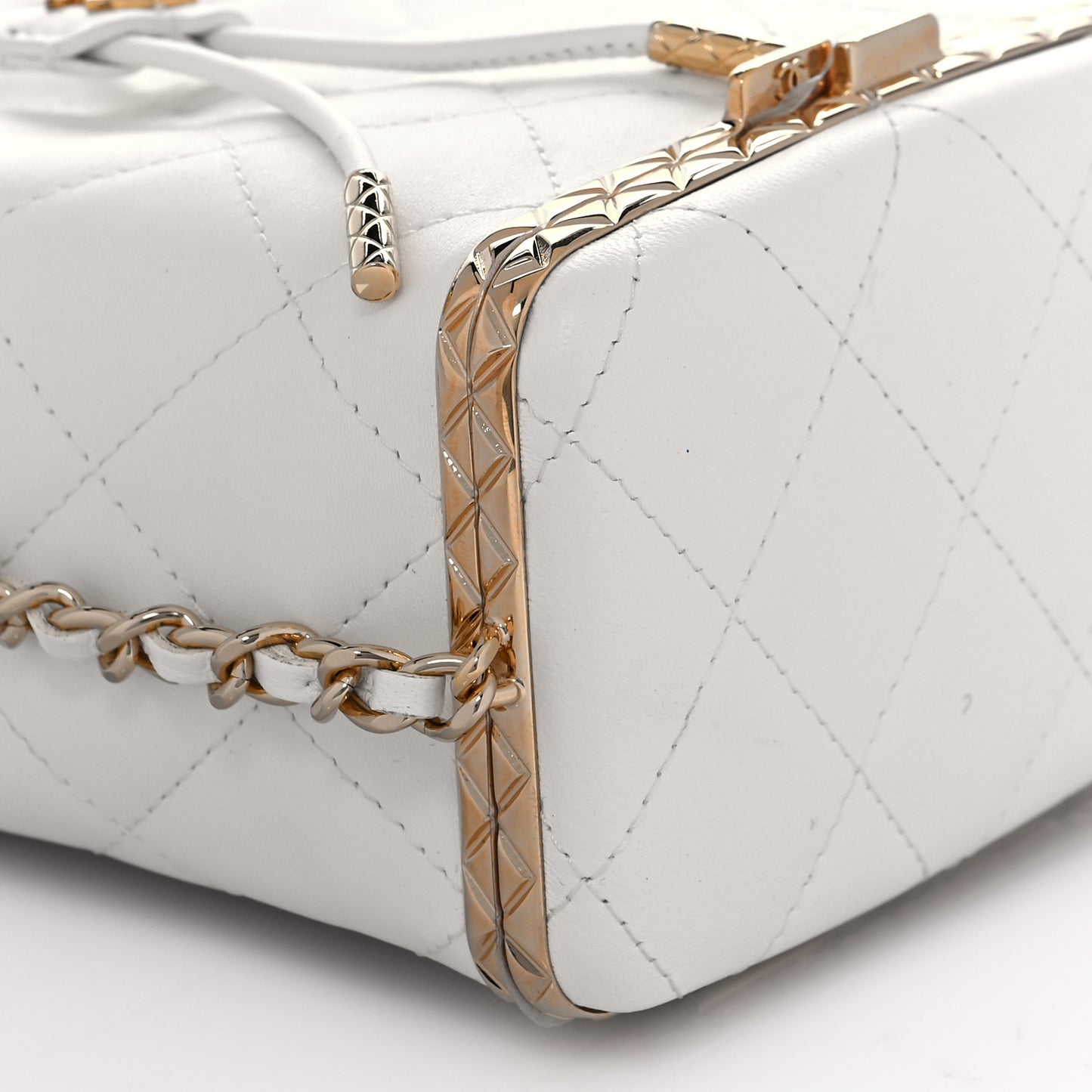 Metal Lambskin Quilted Small Chain Bucket Bag White