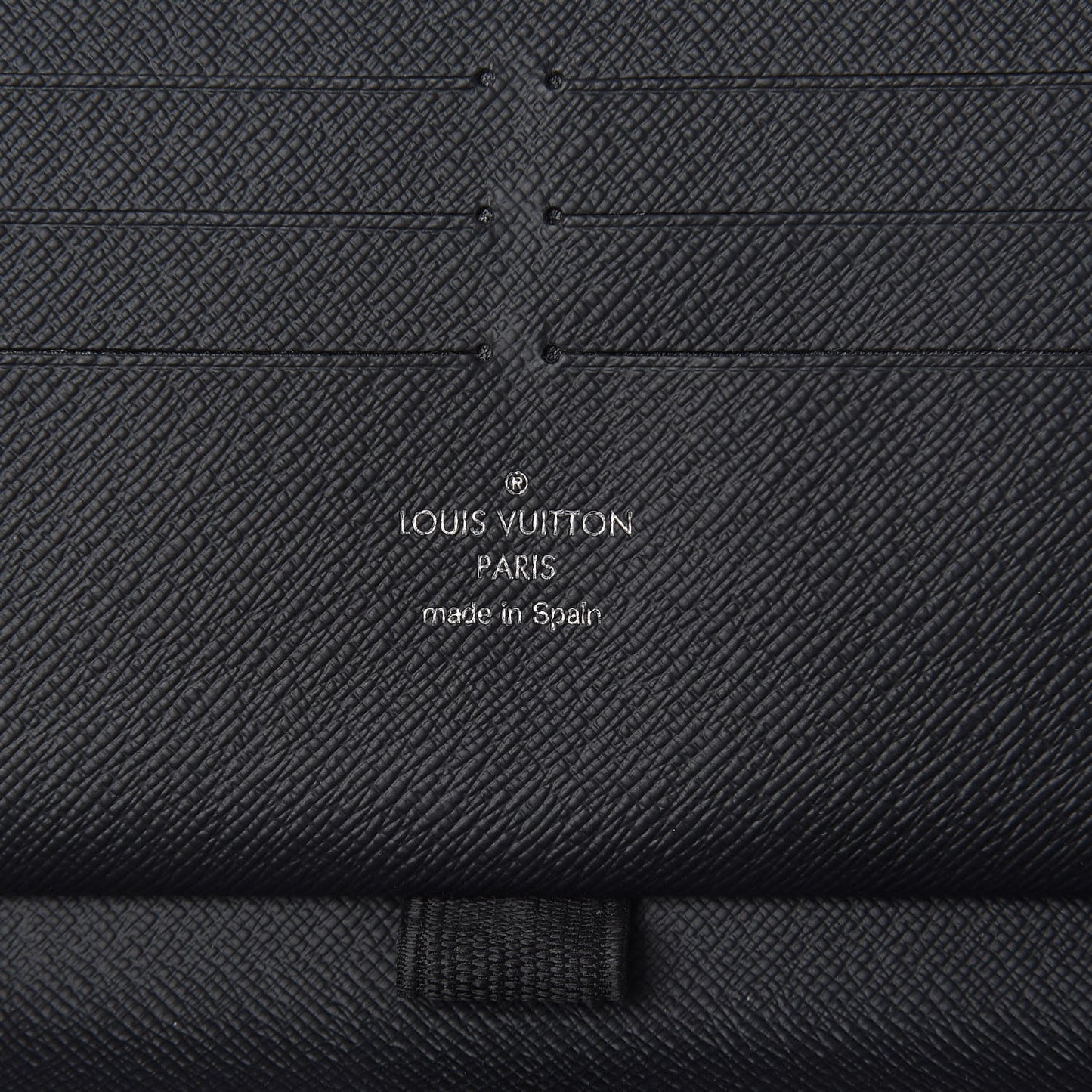 Epi Zippy Organizer Wallet Black