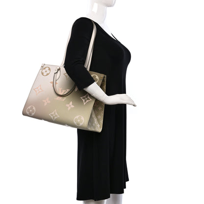 Louis Vuitton Monogram Giant Spring In The City OnTheGo MM Sunset Kaki 2 of 8
