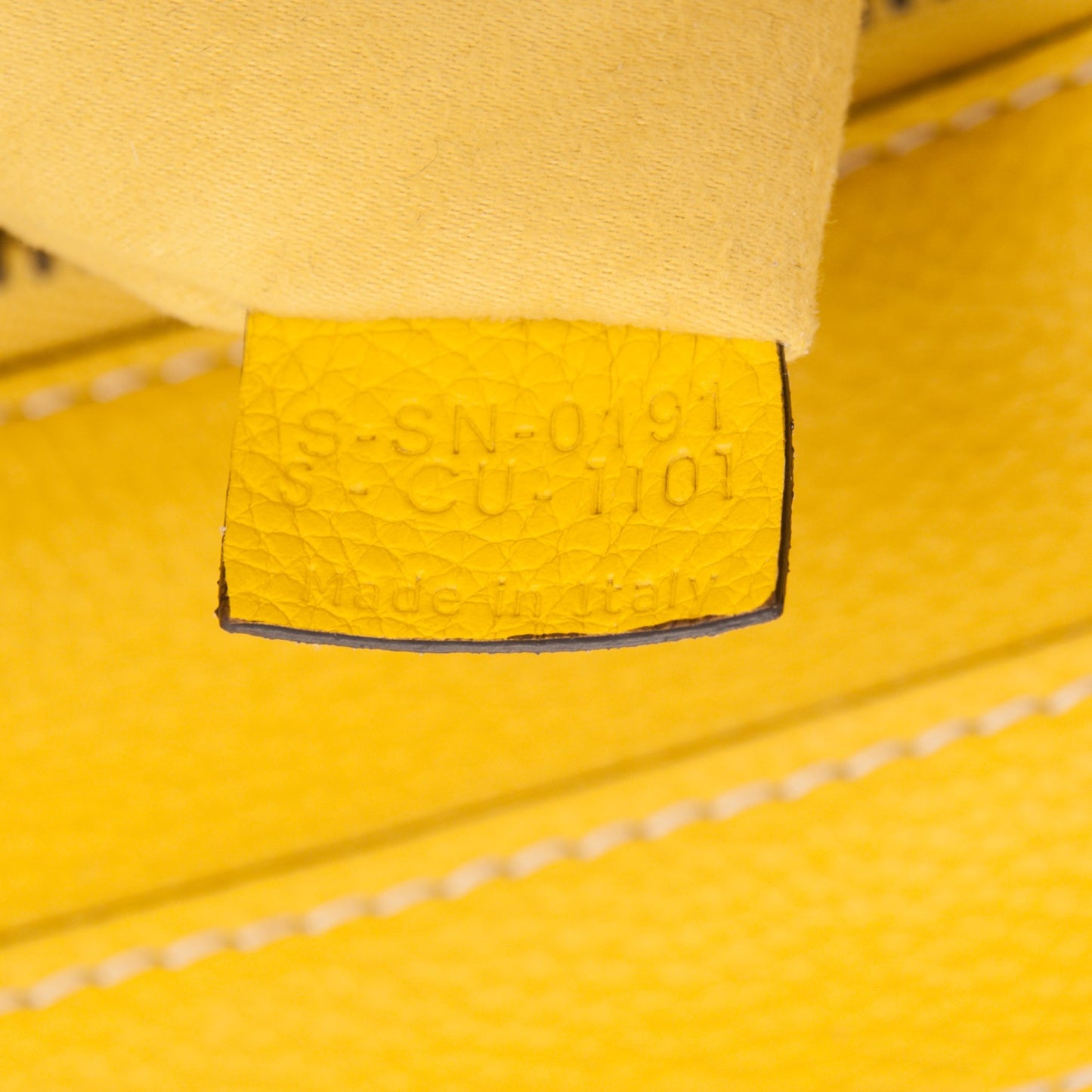 Drummed Calfskin Mini Luggage Citron