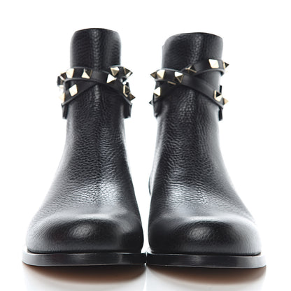 Valentino Garavani Grained Calfskin Rockstud Beatle Chelsea Ankle Boots 39 Black 2 of 9