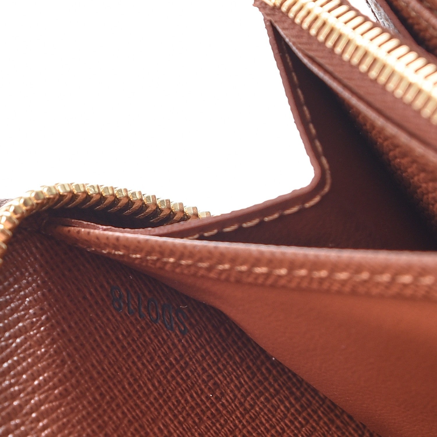 Louis Vuitton Monogram Zippy Wallet 7 of 8