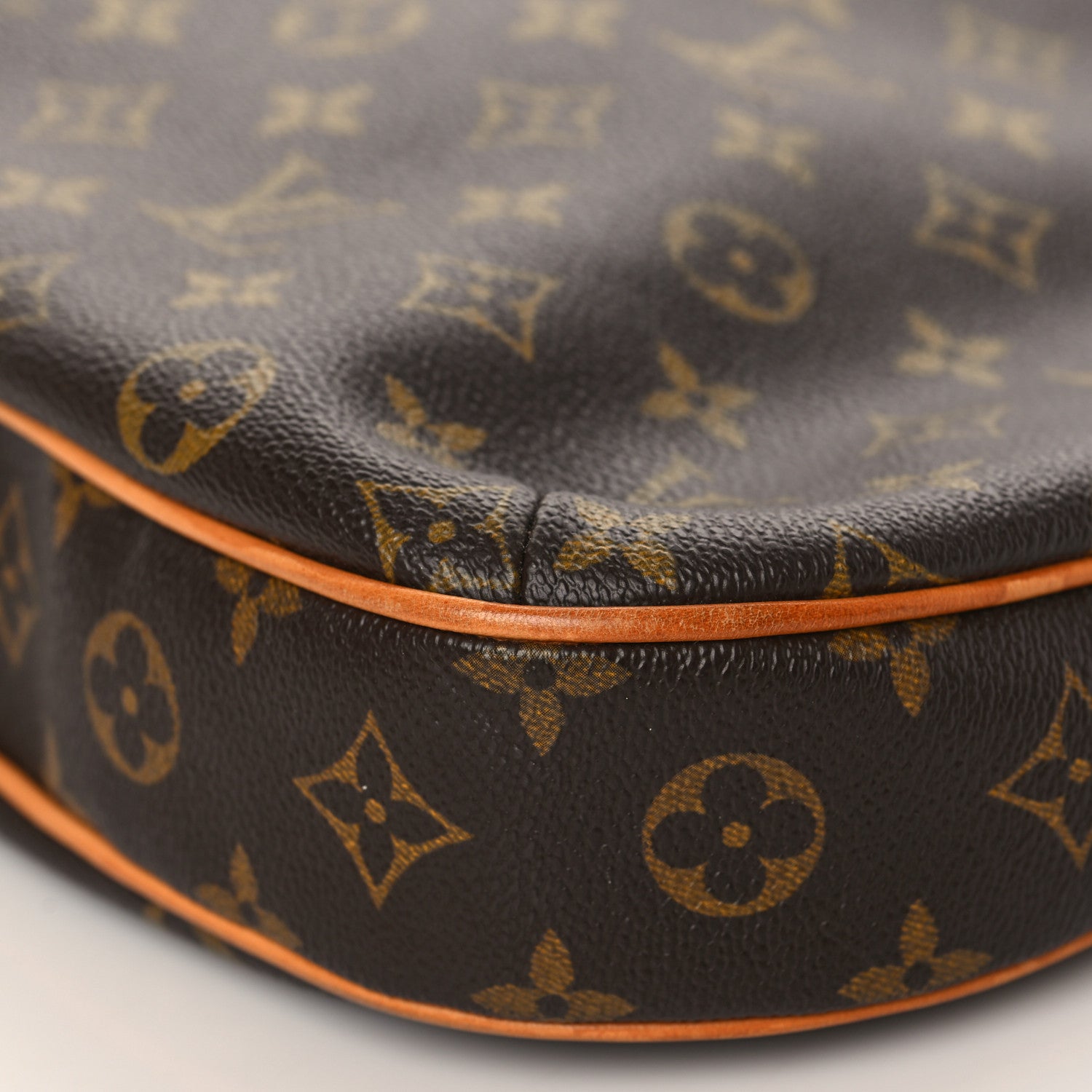 Louis Vuitton Monogram Odeon MM 8 of 10
