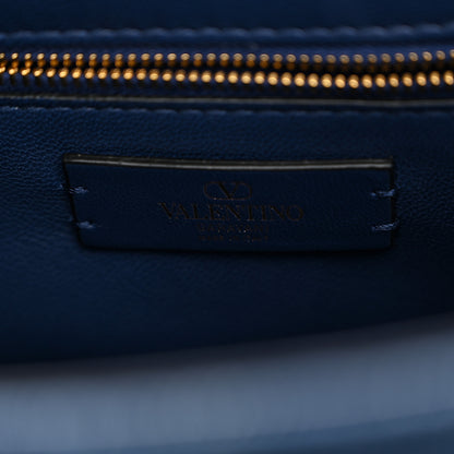 Valentino Garavani Denim Medium Roman Stud Shoulder Bag Light Denim Selleria 6 of 9