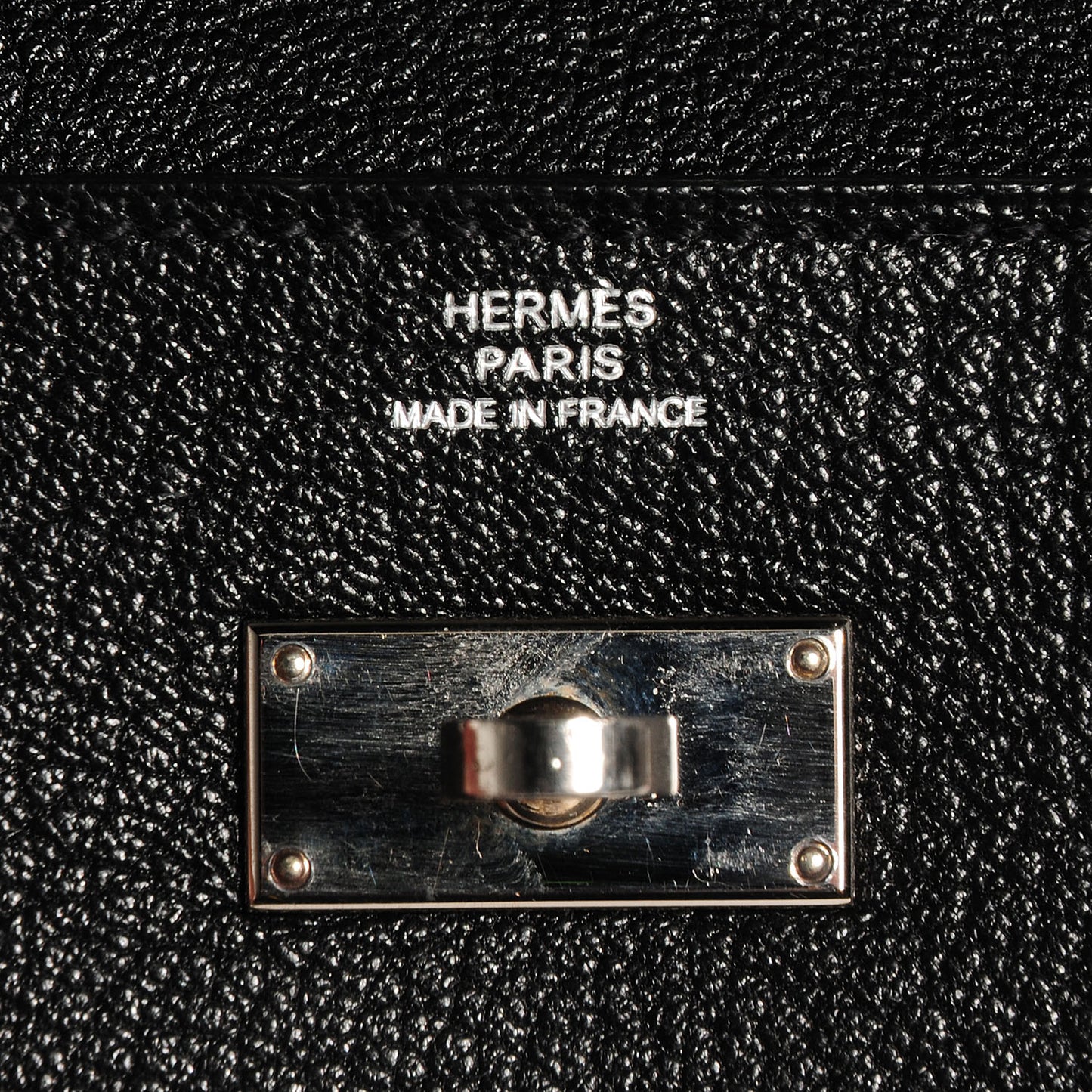 Chèvre Mysore Kelly Longue Wallet Black