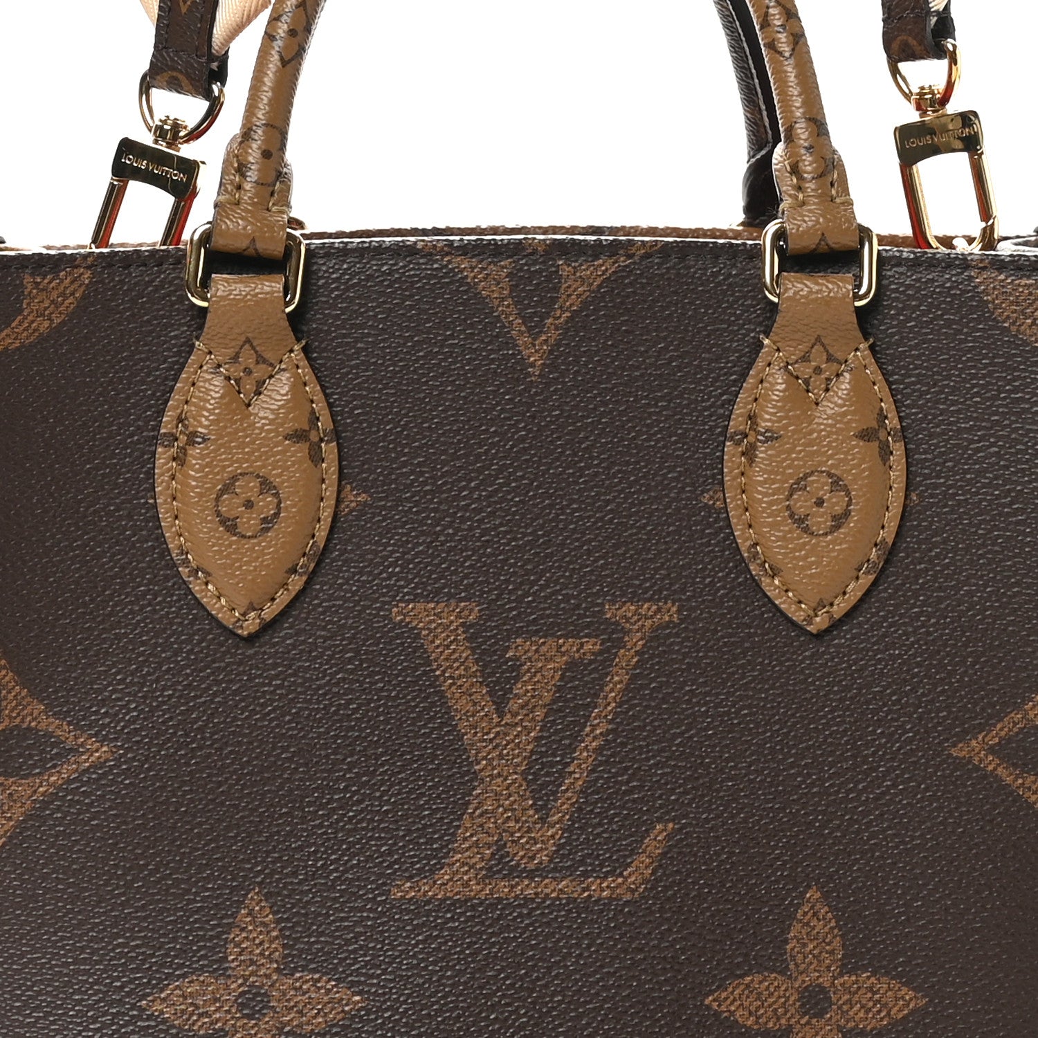 Louis Vuitton Reverse Monogram Giant Onthego PM 7 of 10