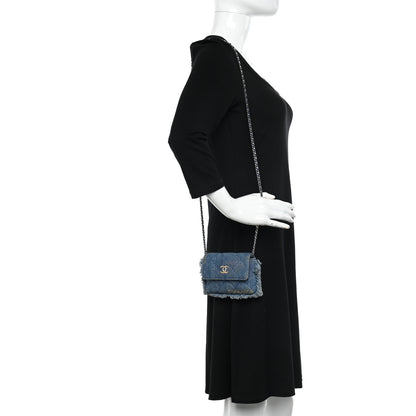 Chanel Denim Quilted Denim Mood Clutch With Chain Blue Multicolor 2 of 13