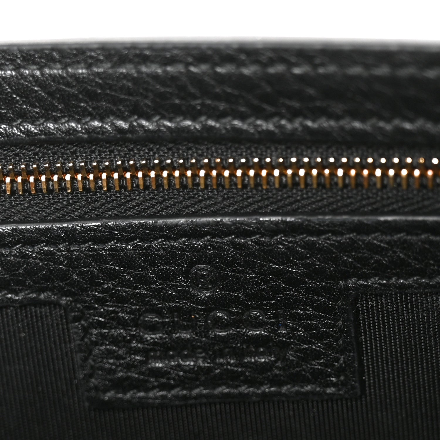 Gucci GG Grainy Calfskin Emblem Wallet On Chain Black 6 of 11