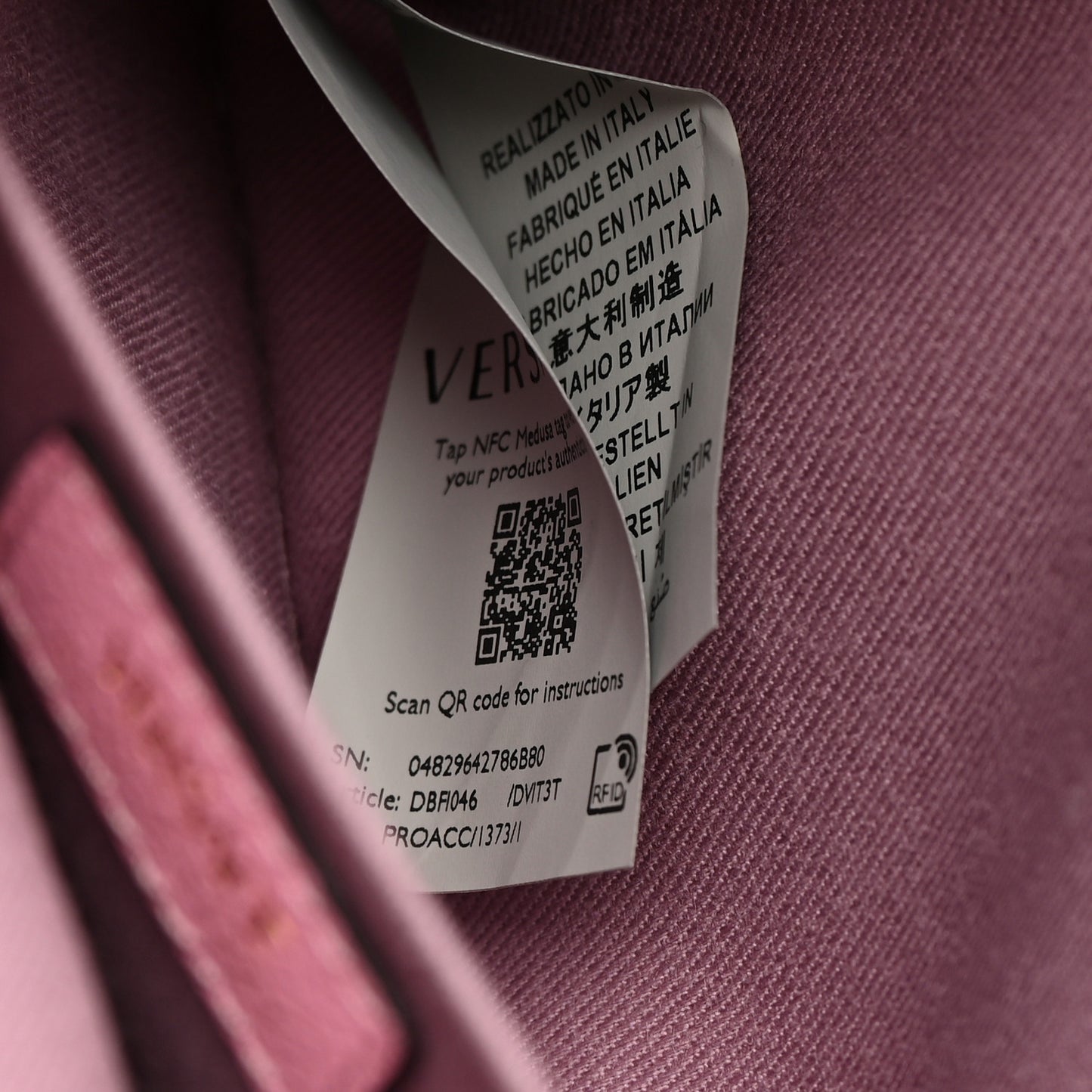 Grained Calfskin Medusa Camera Bag Pink