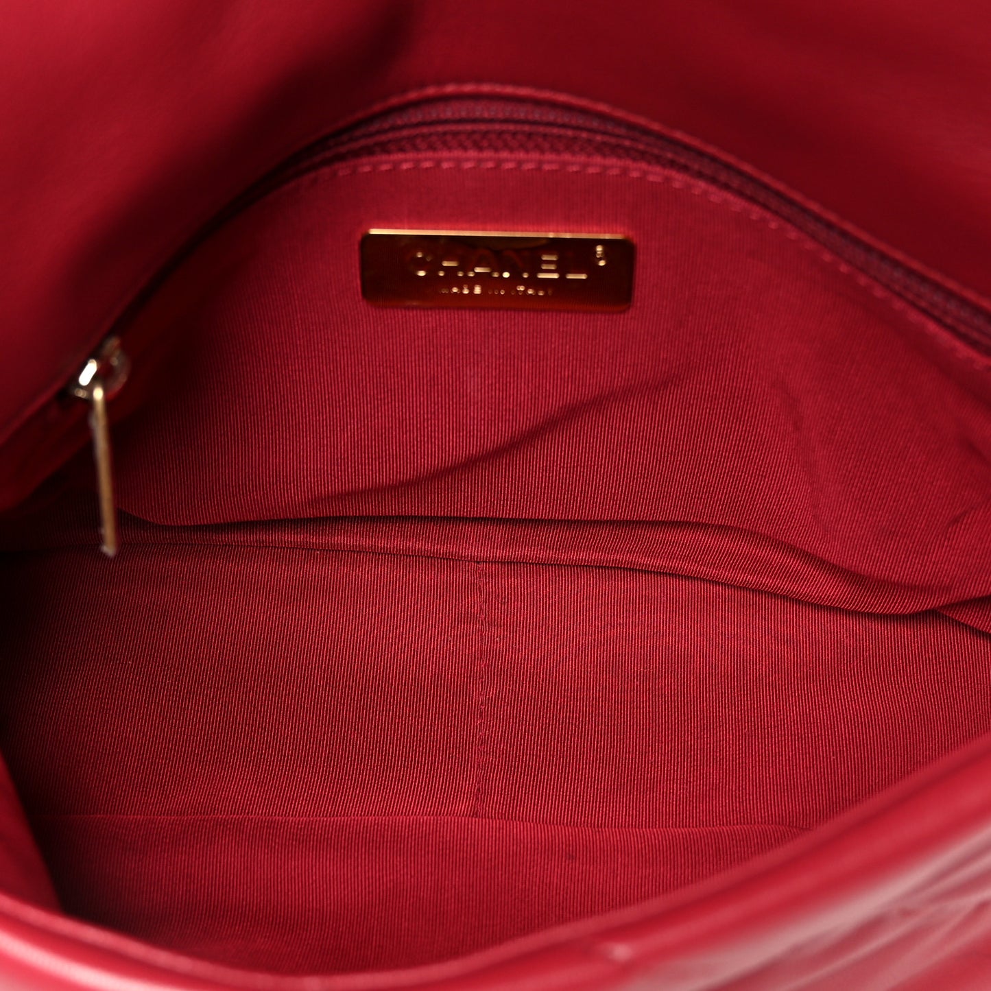 Goatskin Quilted Medium Chanel 19 Flap Red
