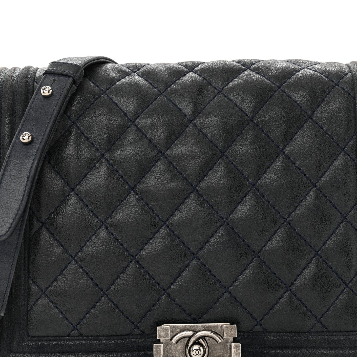 Goatskin Quilted Medium Gentle Boy Flap Navy Blue