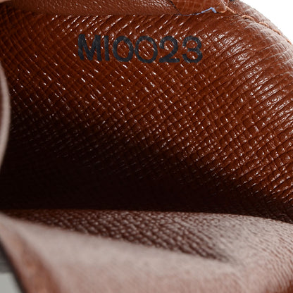 Louis Vuitton Monogram Passport Cover 7 of 7