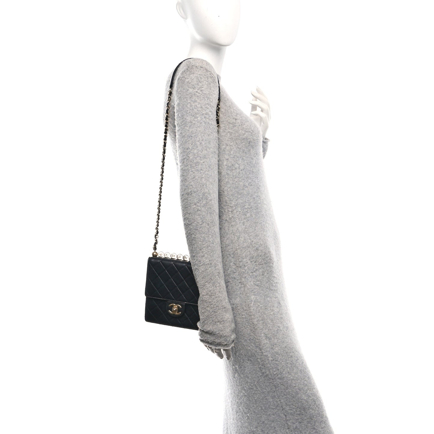 Lambskin Quilted Chic Pearls Flap Black