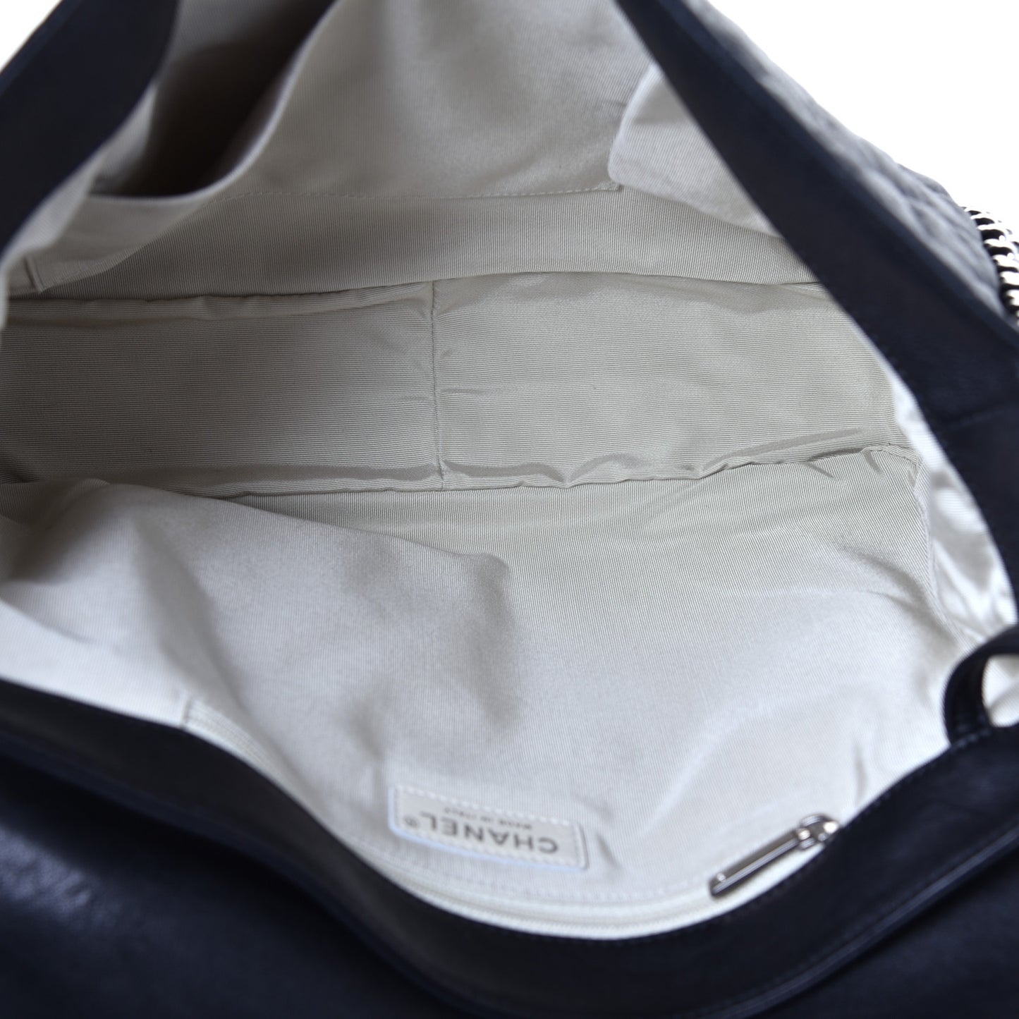 Washed Lambskin Quilted Maxi Chain Around Flap Black