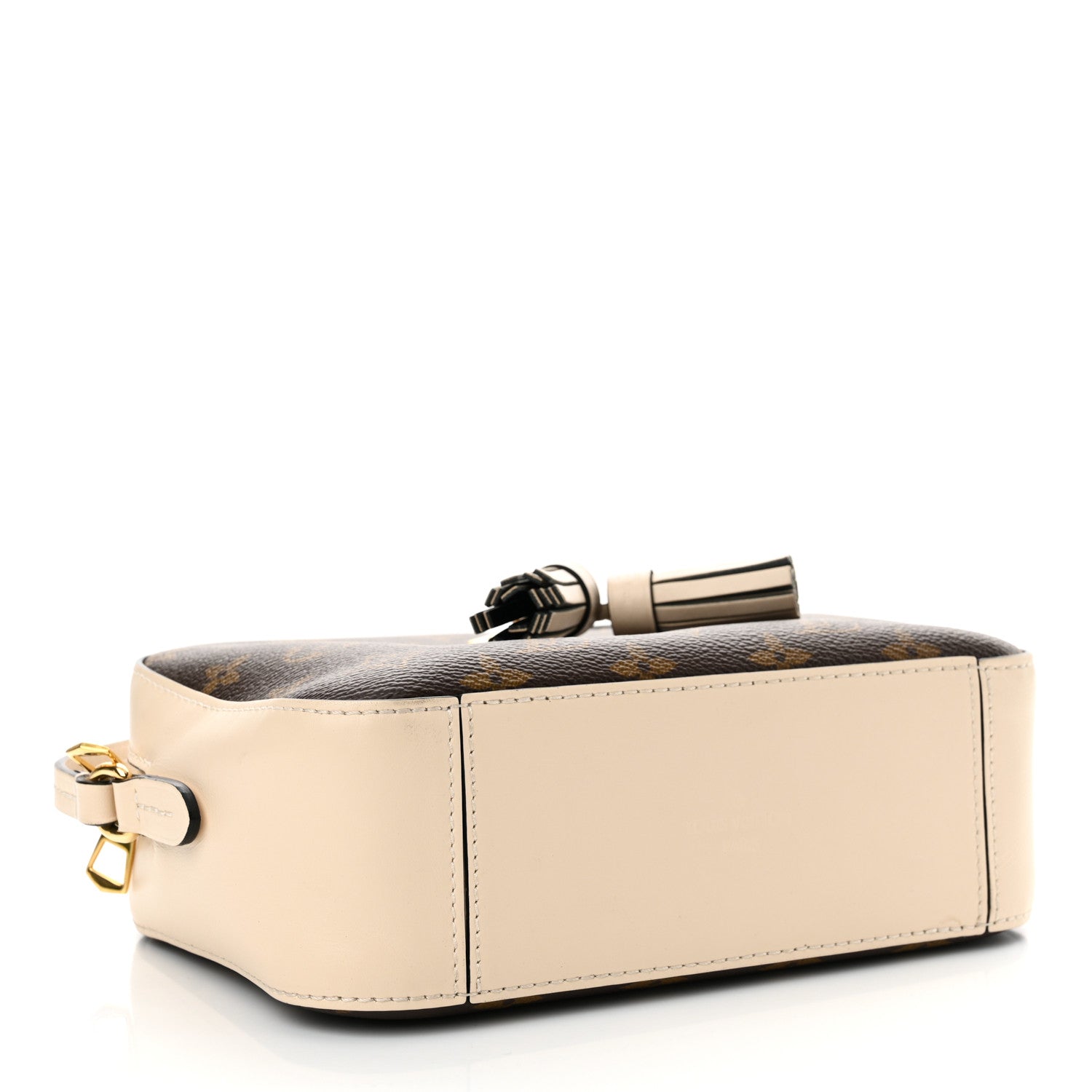 Louis Vuitton Monogram Saintonge Creme 4 of 11