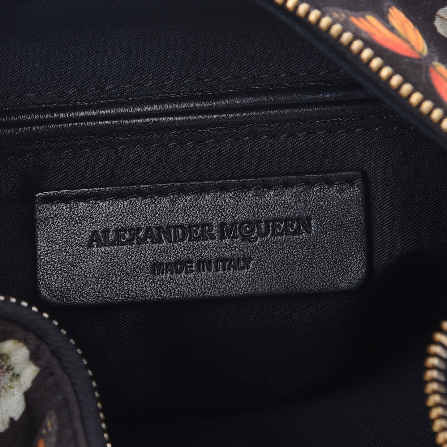 Silk Obsessions De Manta Clutch Black