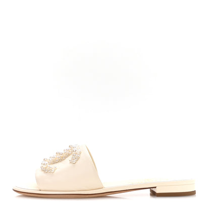 Chanel Lambskin Pearl CC Mules 38.5 Ivory 1 of 9