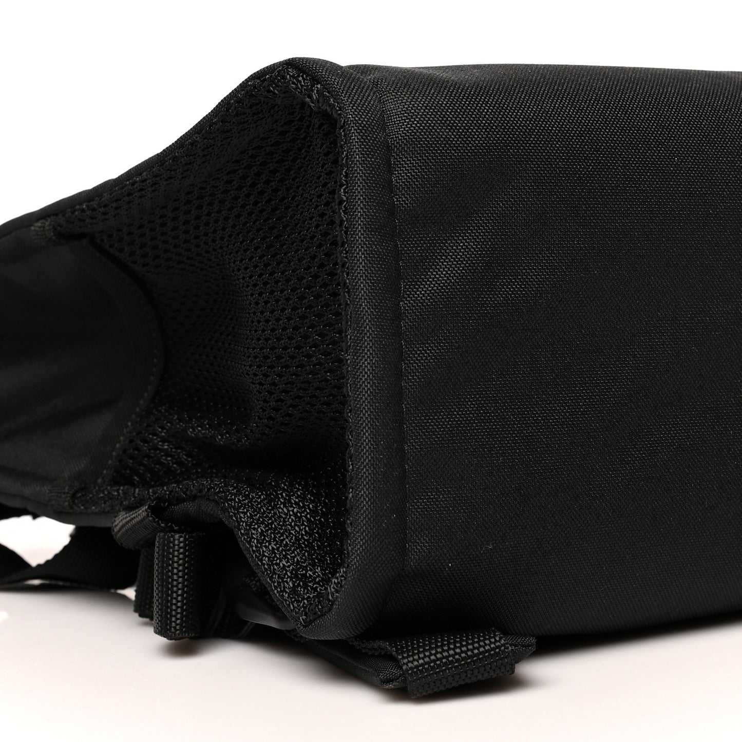 x EASTPAK Tactical Nylon Medium Shopper Black