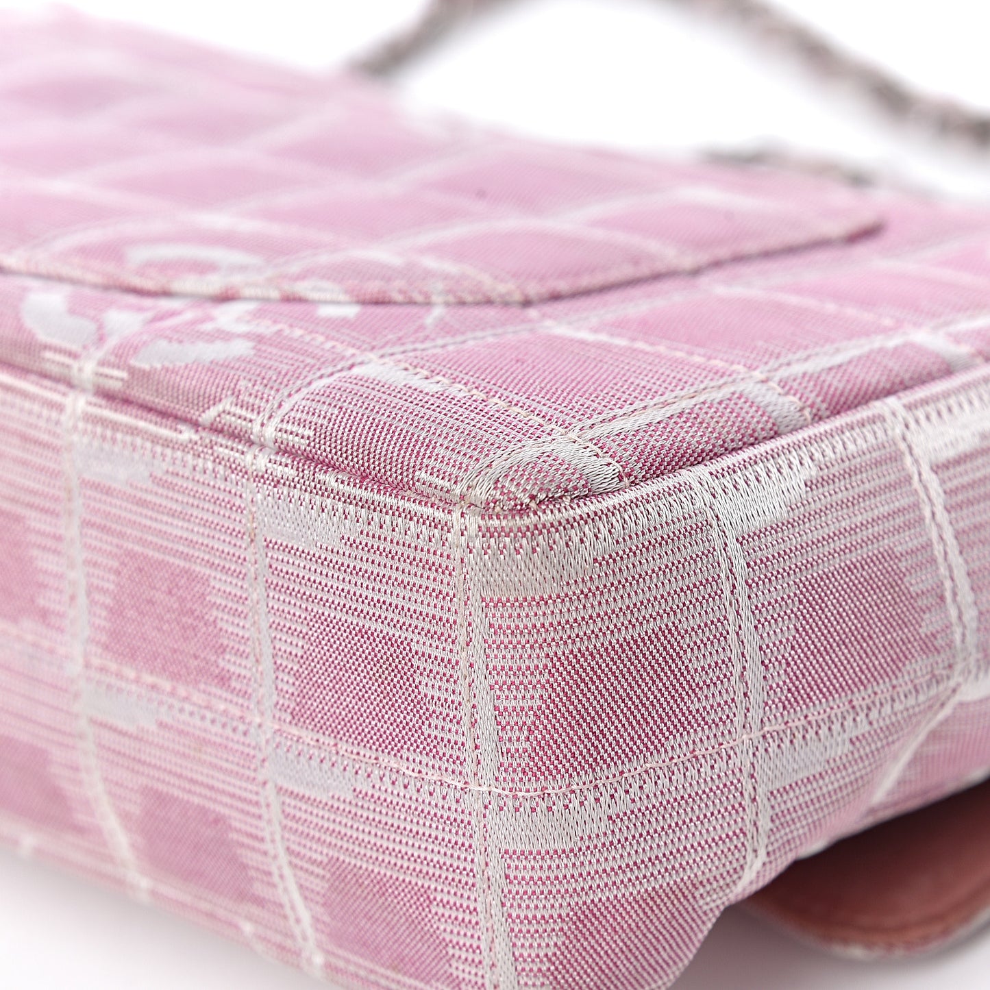 Nylon Medium Travel Flap Pink