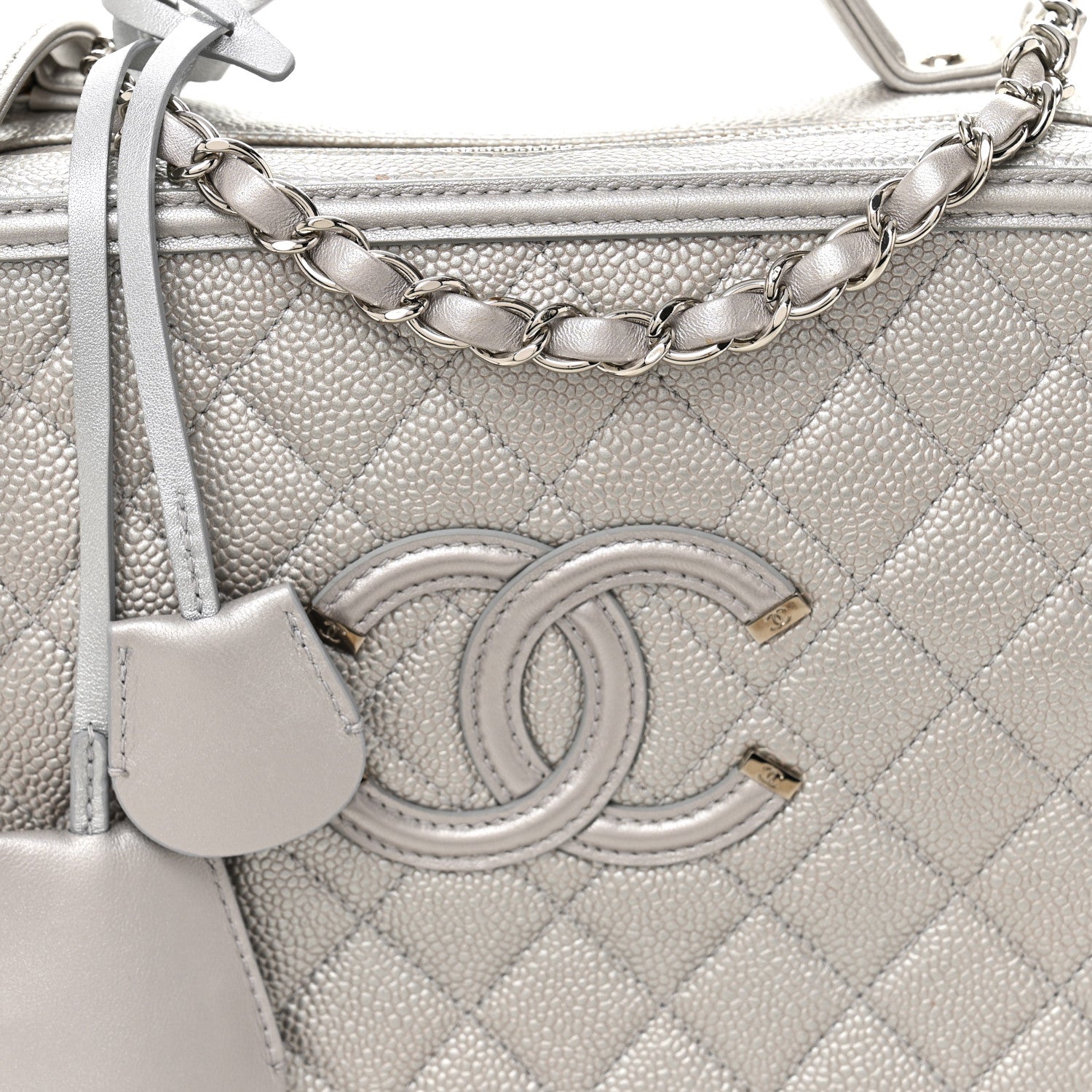Chanel Metallic Caviar Quilted Large CC Filigree Vanity Case Silver 9 of 11