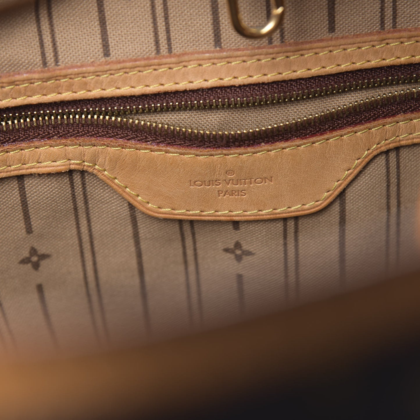 Monogram Delightful GM