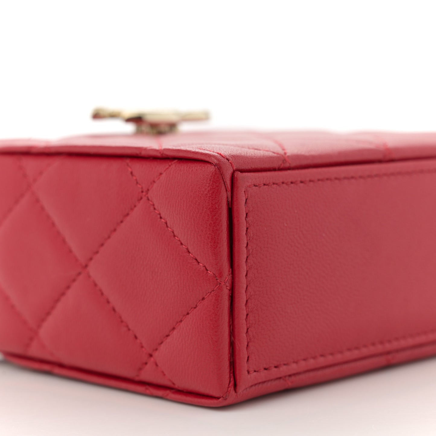 Lambskin Quilted Small Box With Chain Red