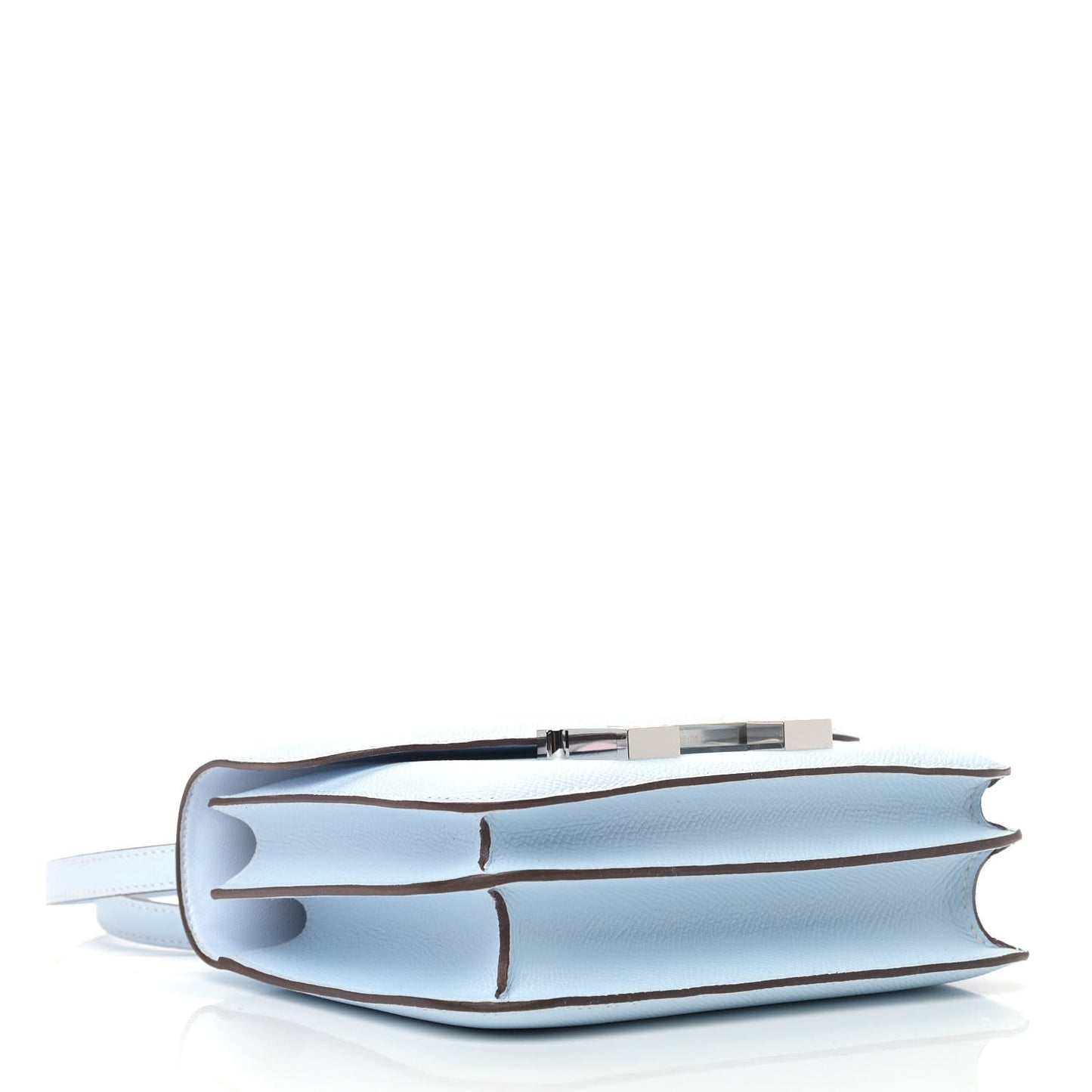 Epsom Constance 18 Bleu Brume
