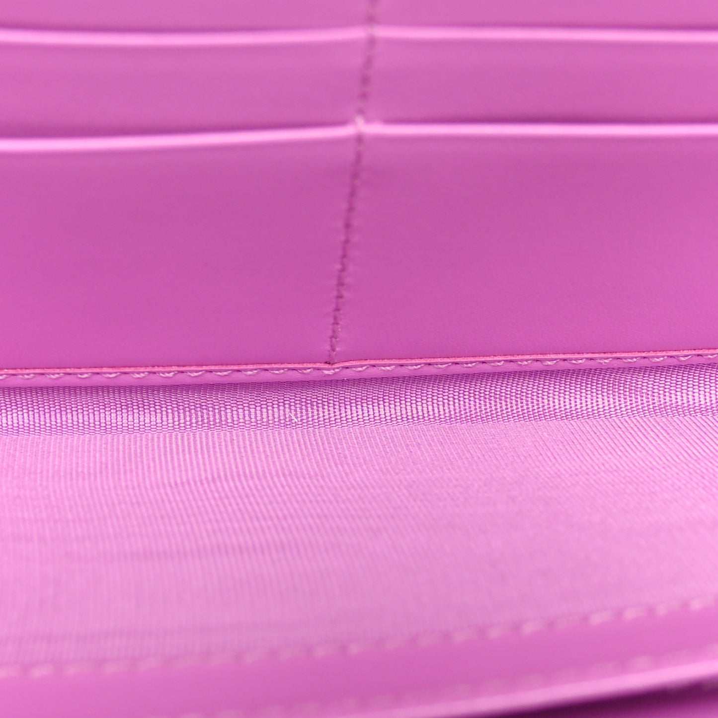 Calfskin GG Monogram GG Marmont Zip Around Wallet Lilac Yellow