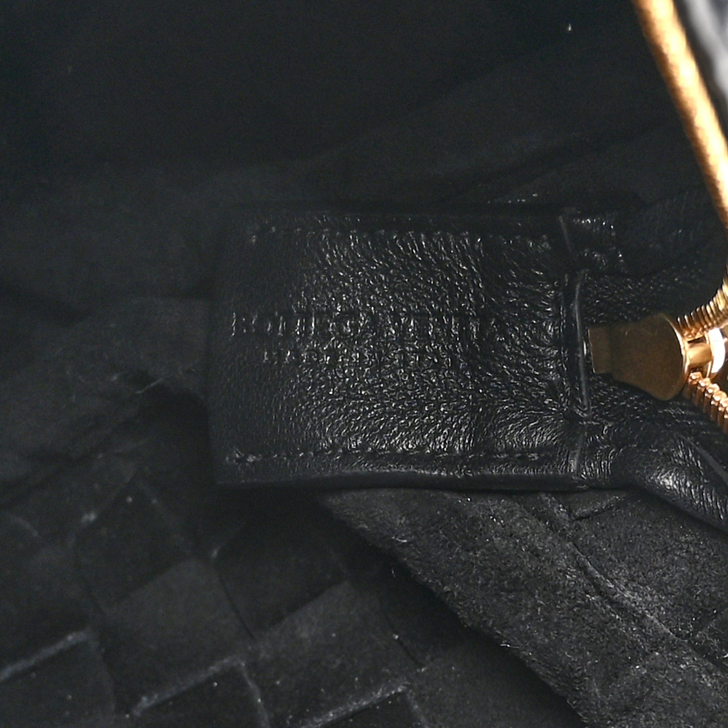 Nappa Intrecciato Medium Loop Camera Bag Black