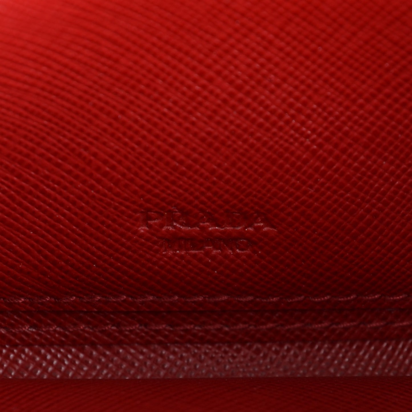 Saffiano Metal Wristlet Wallet Fuoco