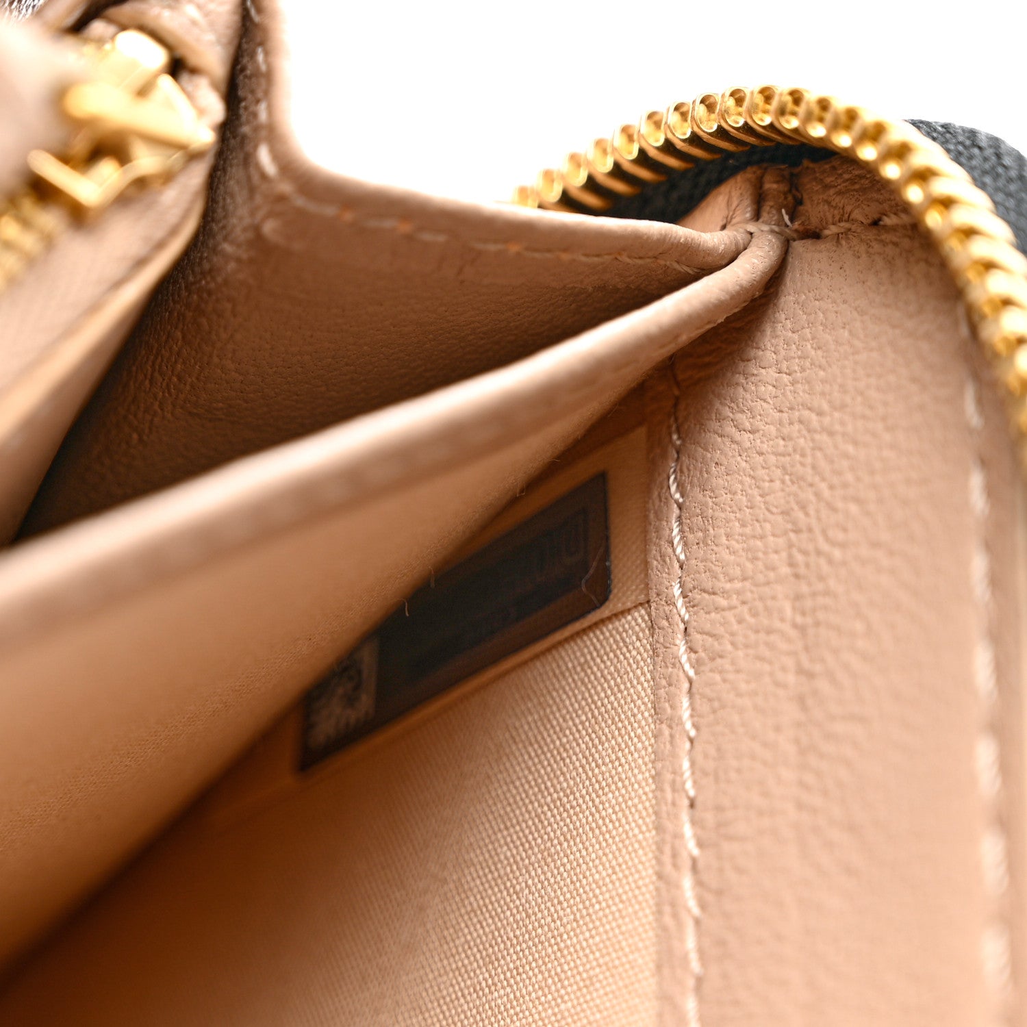 Chloe Grained Calfskin Marcie Long Zip Around Wallet Black 7 of 8