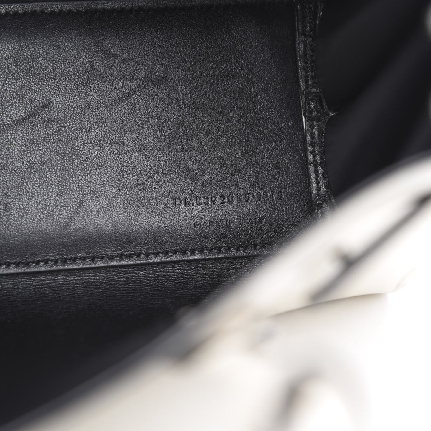 Grained Calfskin Nano Sac De Jour Porcellana Black