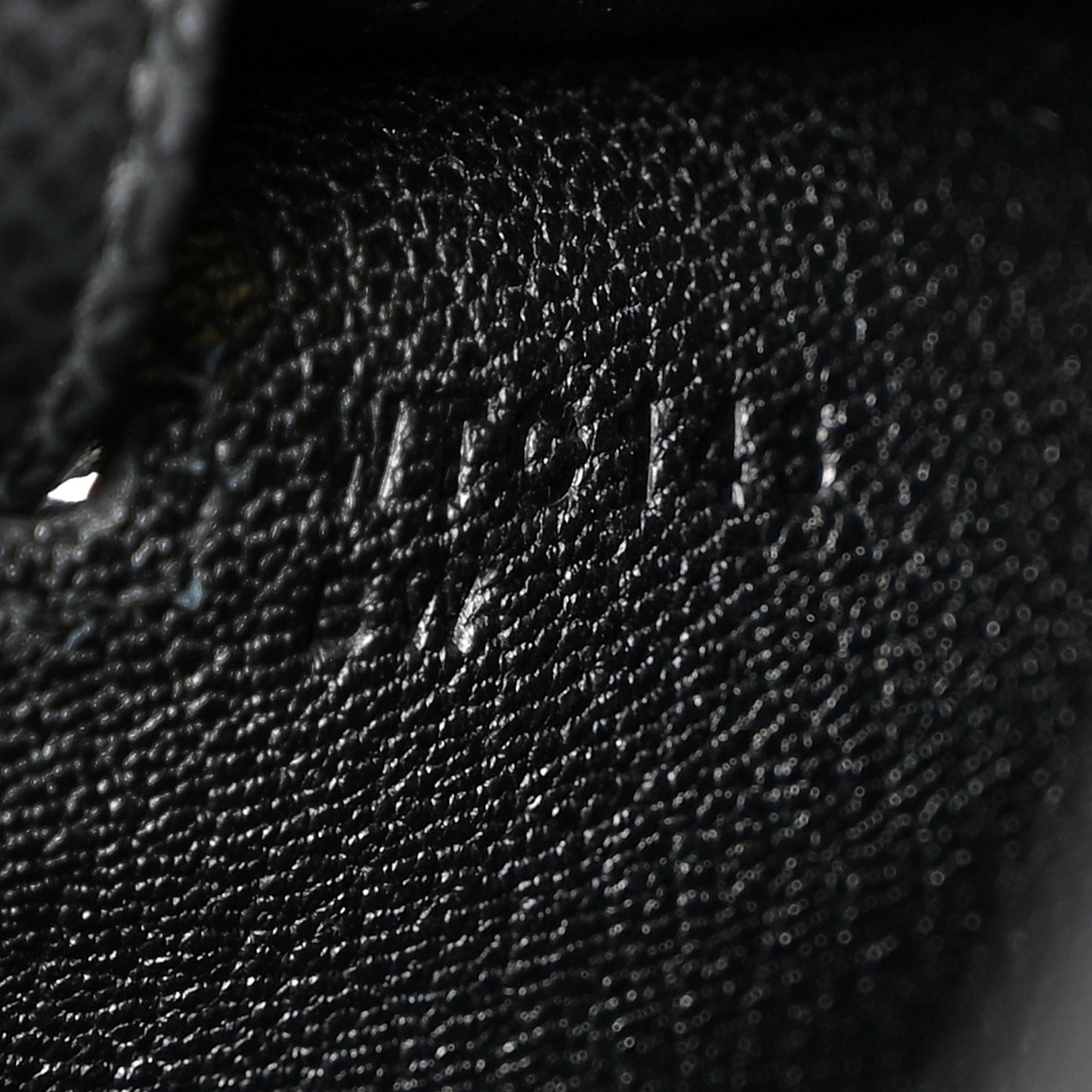 Epsom Kelly Sellier 25 Black