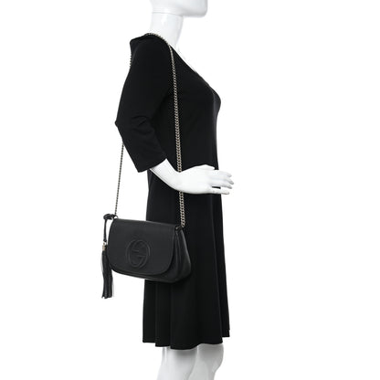 Gucci Pebbled Calfskin Medium Soho Flap Crossbody Black 2 of 11