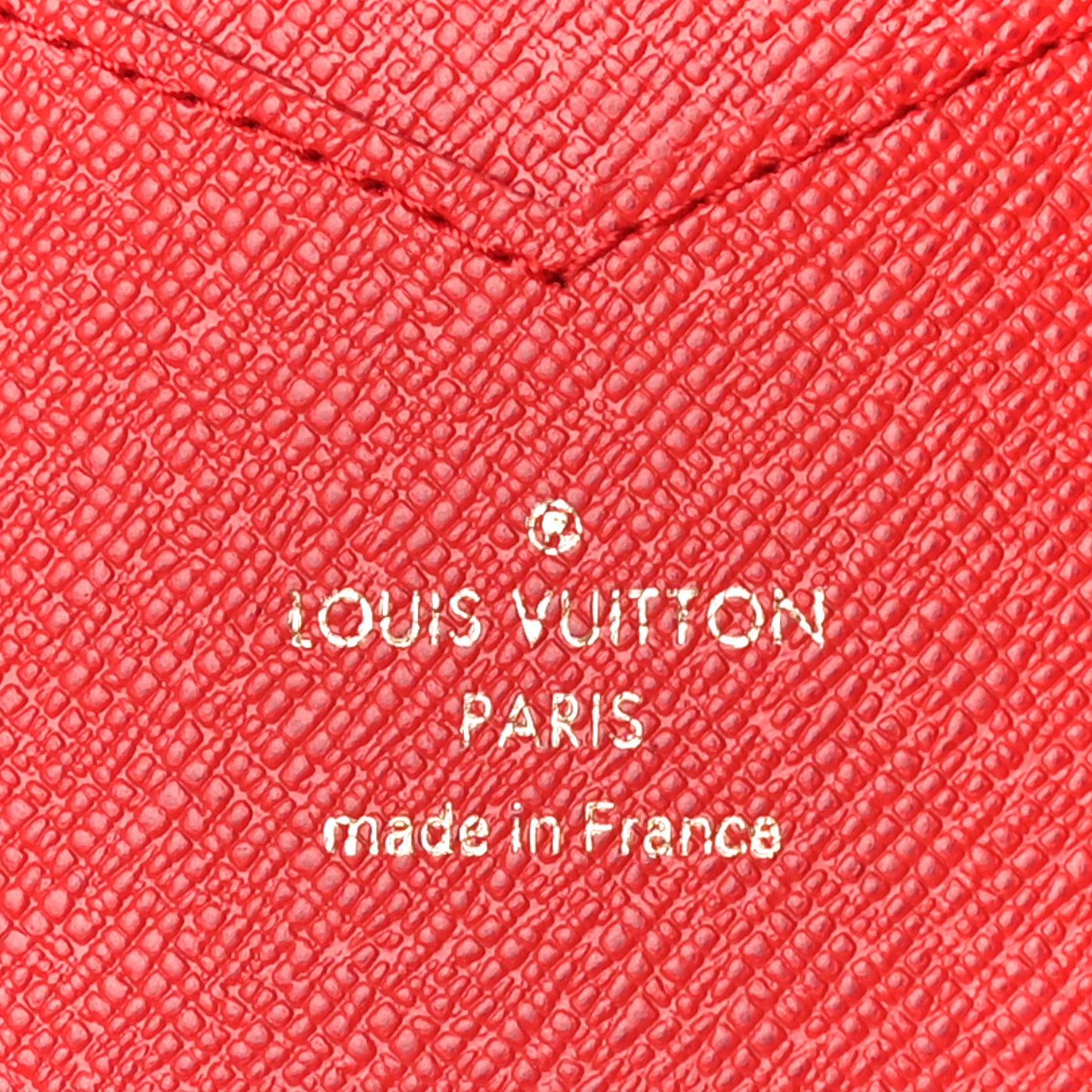 Monogram 2019 Christmas Animation Passport Cover Rouge
