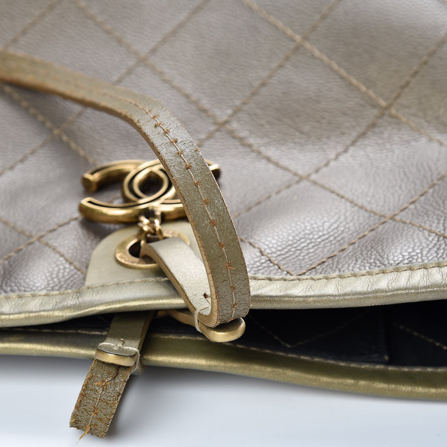 Grained Calfskin Large Shopping Fever Tote Gold